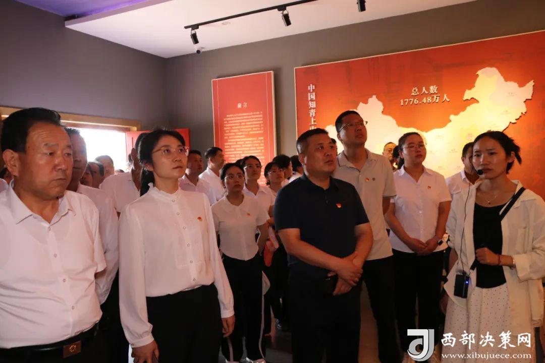 16d3ad23b1e1551e1887119c21c8808a