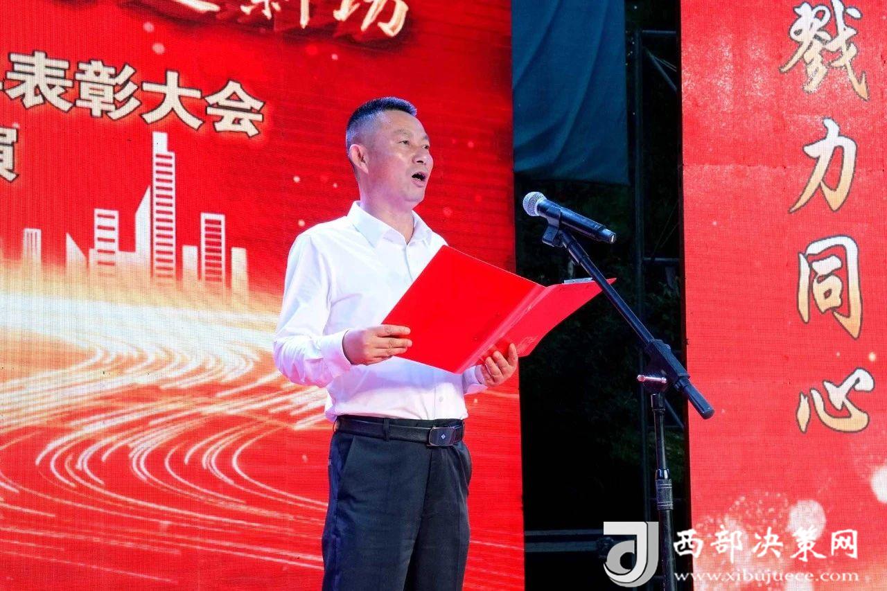 56c8b33e82bb2582e412eff3ff0bd523