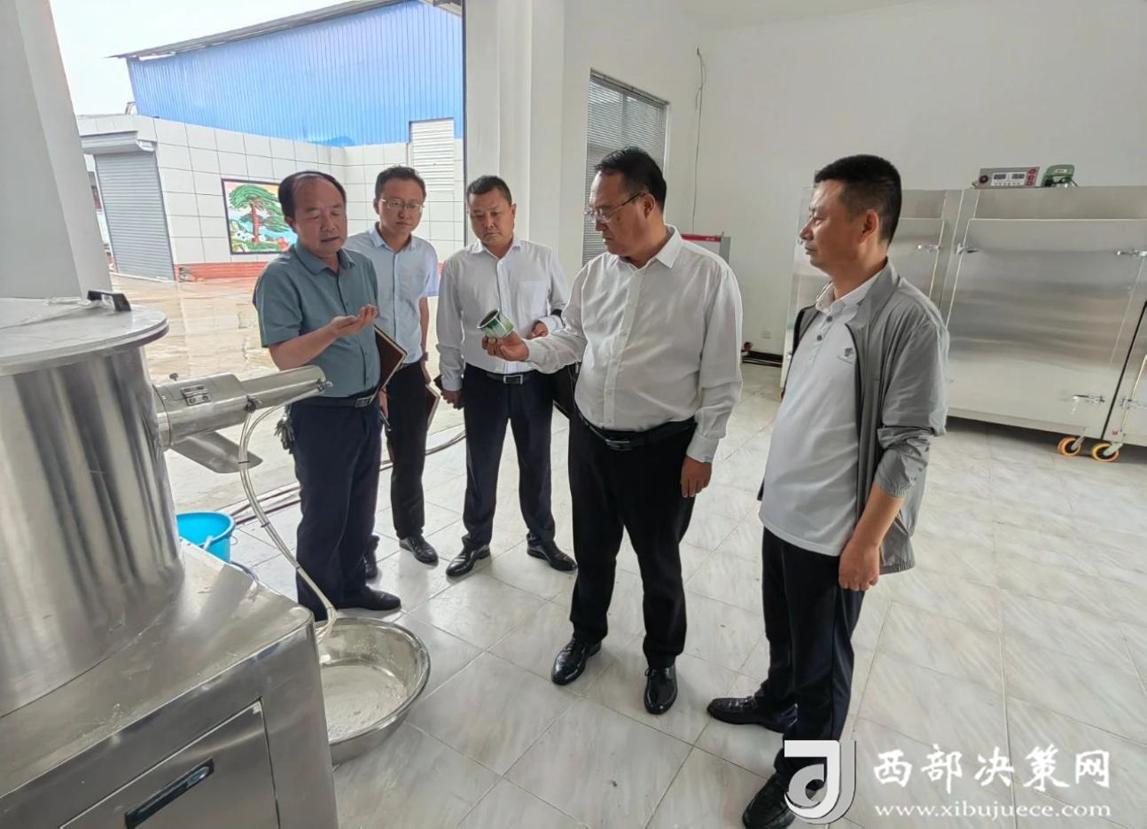 3d8120b53a39a7679847e514ee72173d