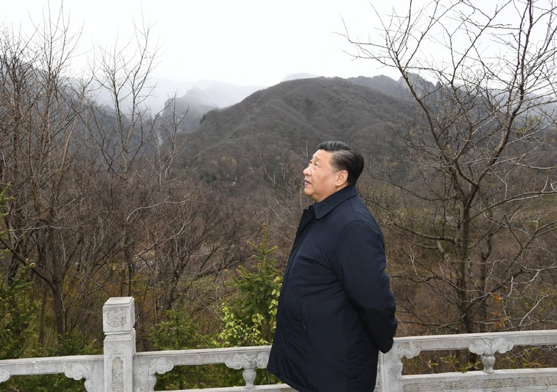 2020年4月20日，習(xí)近平總書記在位于陜西柞水的秦嶺牛背梁國家級自然保護區(qū)考察秦嶺生態(tài)保護情況。