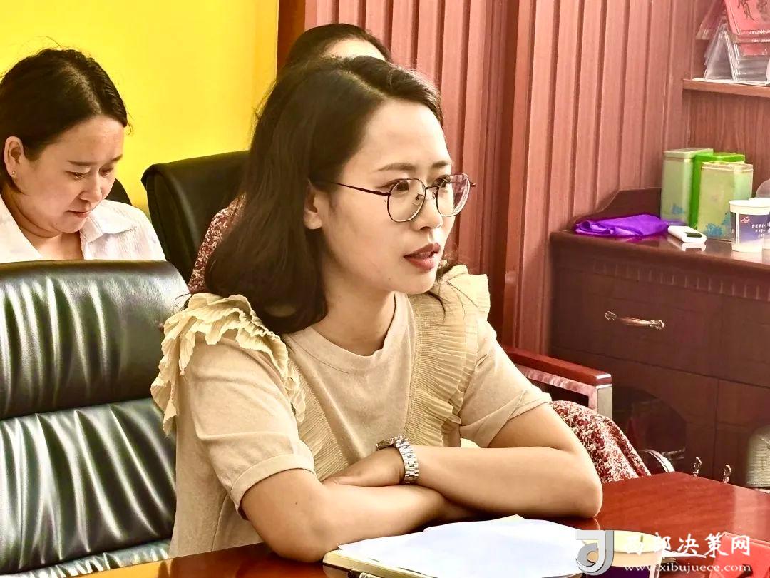 社區(qū)書記發(fā)言2.jpg