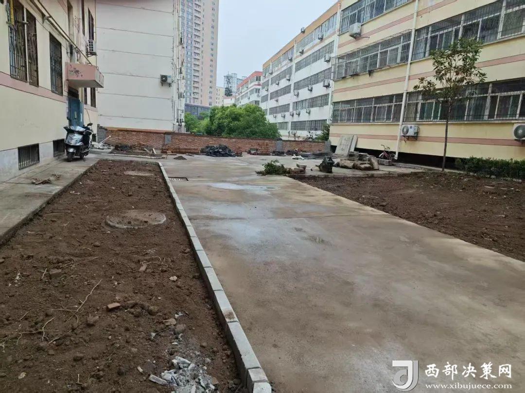 社区书记发言2.jpg