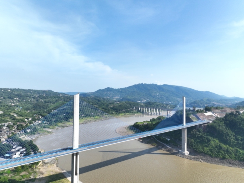 渝武復(fù)線澄江嘉陵江特大橋。重慶市交通運(yùn)輸委員會(huì)供圖