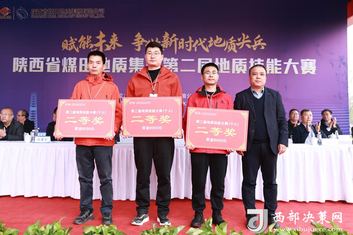 0a0e6240cd6a358e673a981952bbe1c7